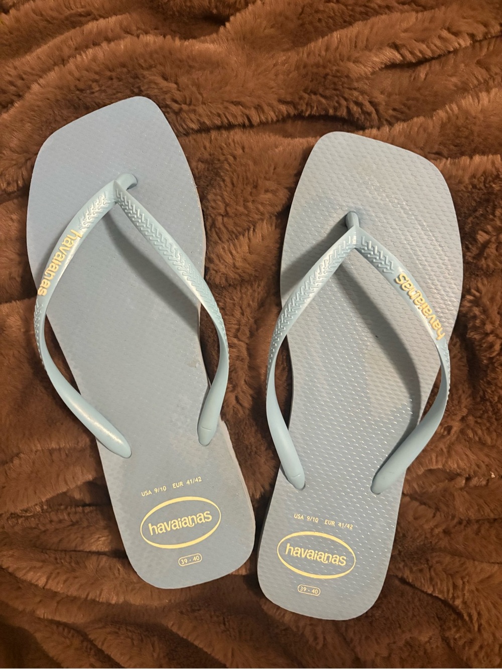 Havaianas Women's Pale Blue Flip Sandals with Gold Logo